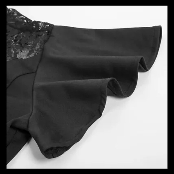 SCARLET DARKNESS Gothic Dress Lace Top Asymmetrical Hem medium NWT - Picture 6 of 10